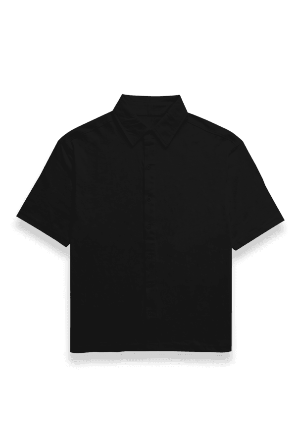 OVERSIZED BLACK HALF SHIRT